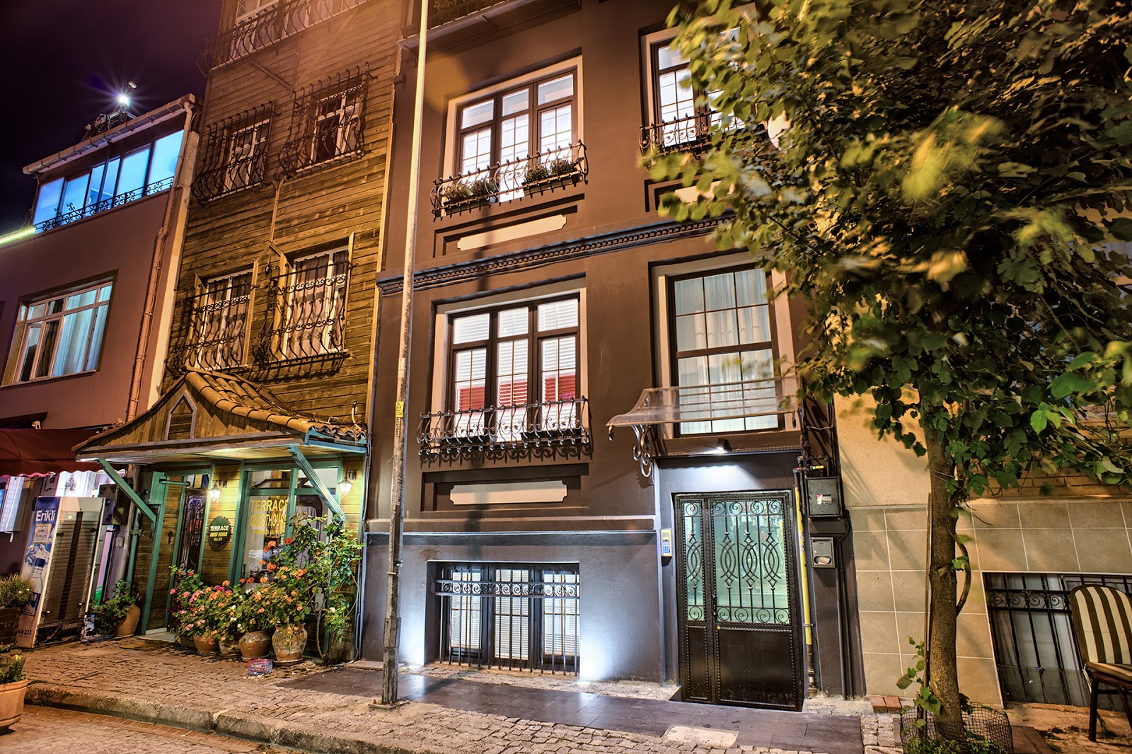 Hagia Sofia Mansions Istanbul, Curio Collection by Hilton