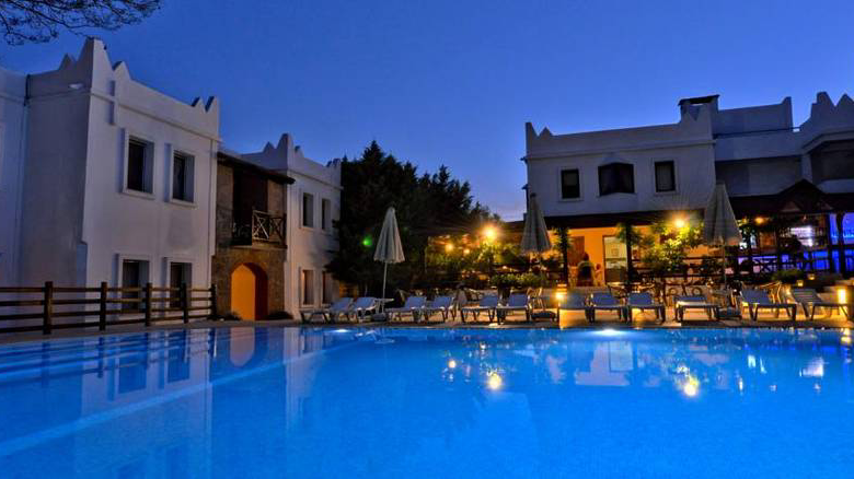 Atrium Hotel