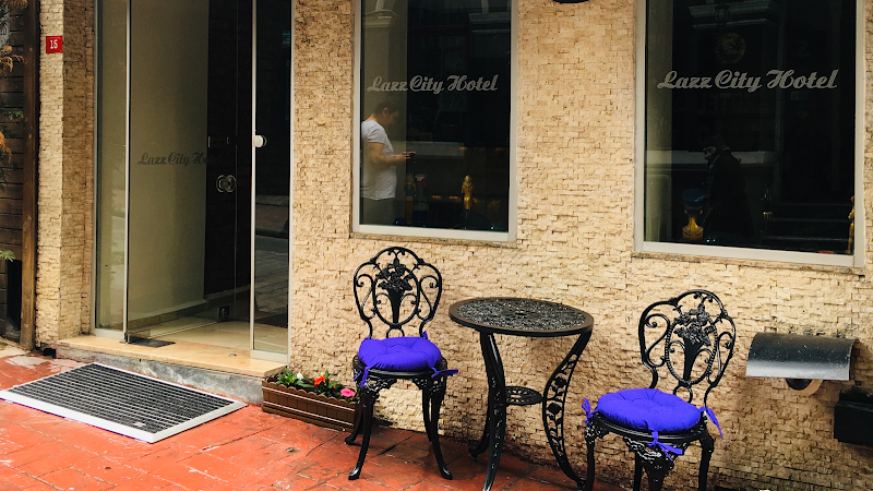 Lazz City Hotel