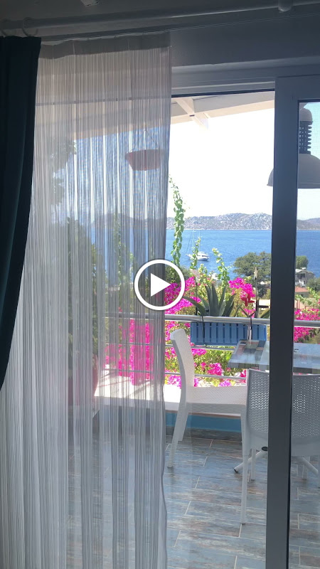 Derin Mavi Suit Butik Otel +16