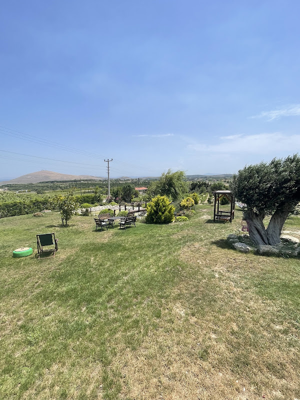 Adayel Otel ve Bağevi Bozcaada