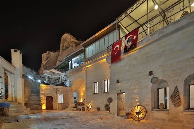 Bedrock Cave Hotel