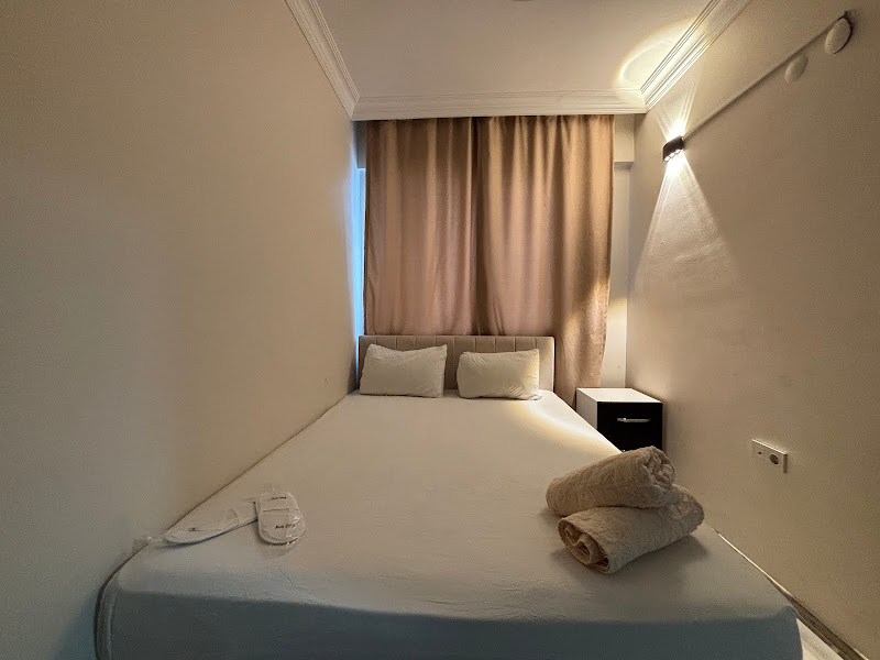 Mir Suit Hotel Buca
