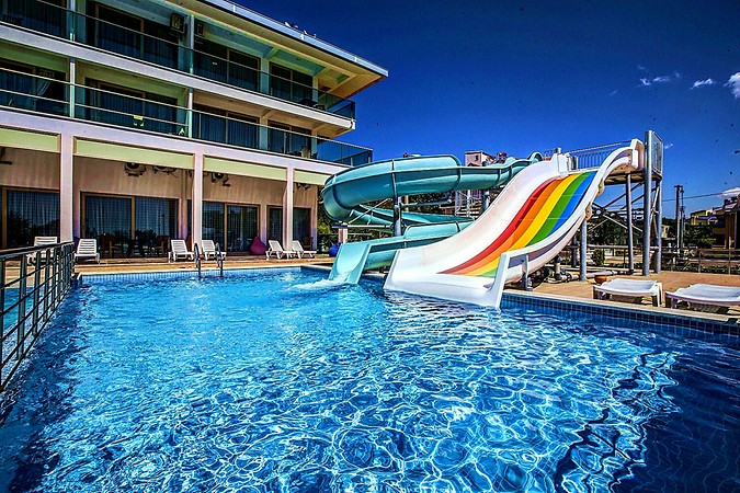 Ceti̇n Presti̇ge Resort