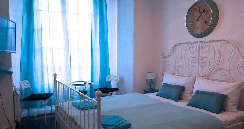 BATUSAY RESIDENCE APART HOTEL