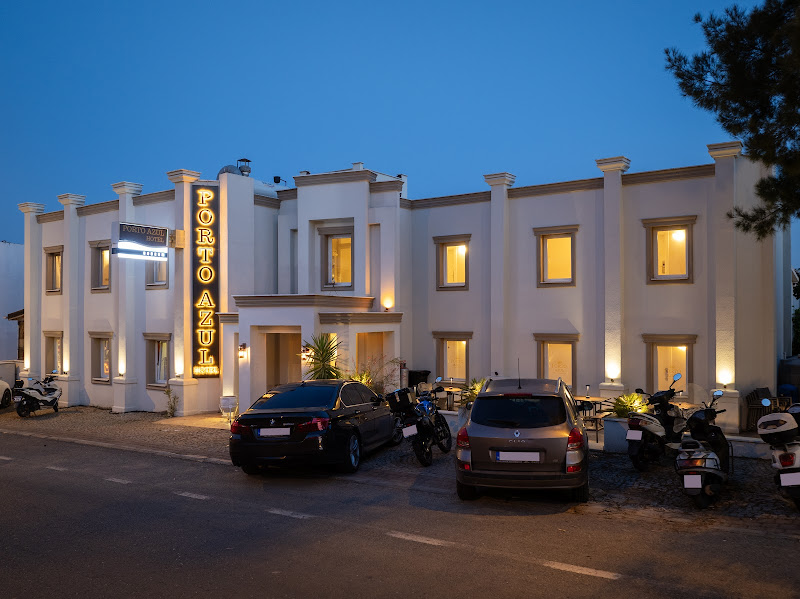 PORTO AZUL OTEL