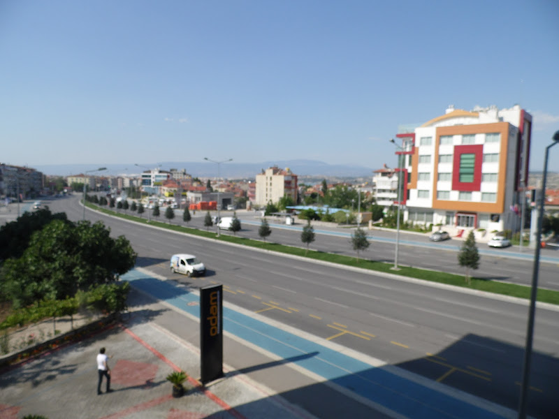 KADEMOĞLU KIZ APART