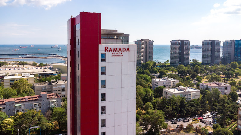 Ramada Plaza by Wyndham İstanbul Ataköy.