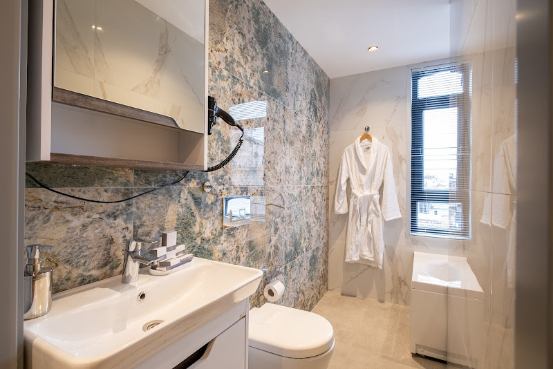The Platine Plus Suite