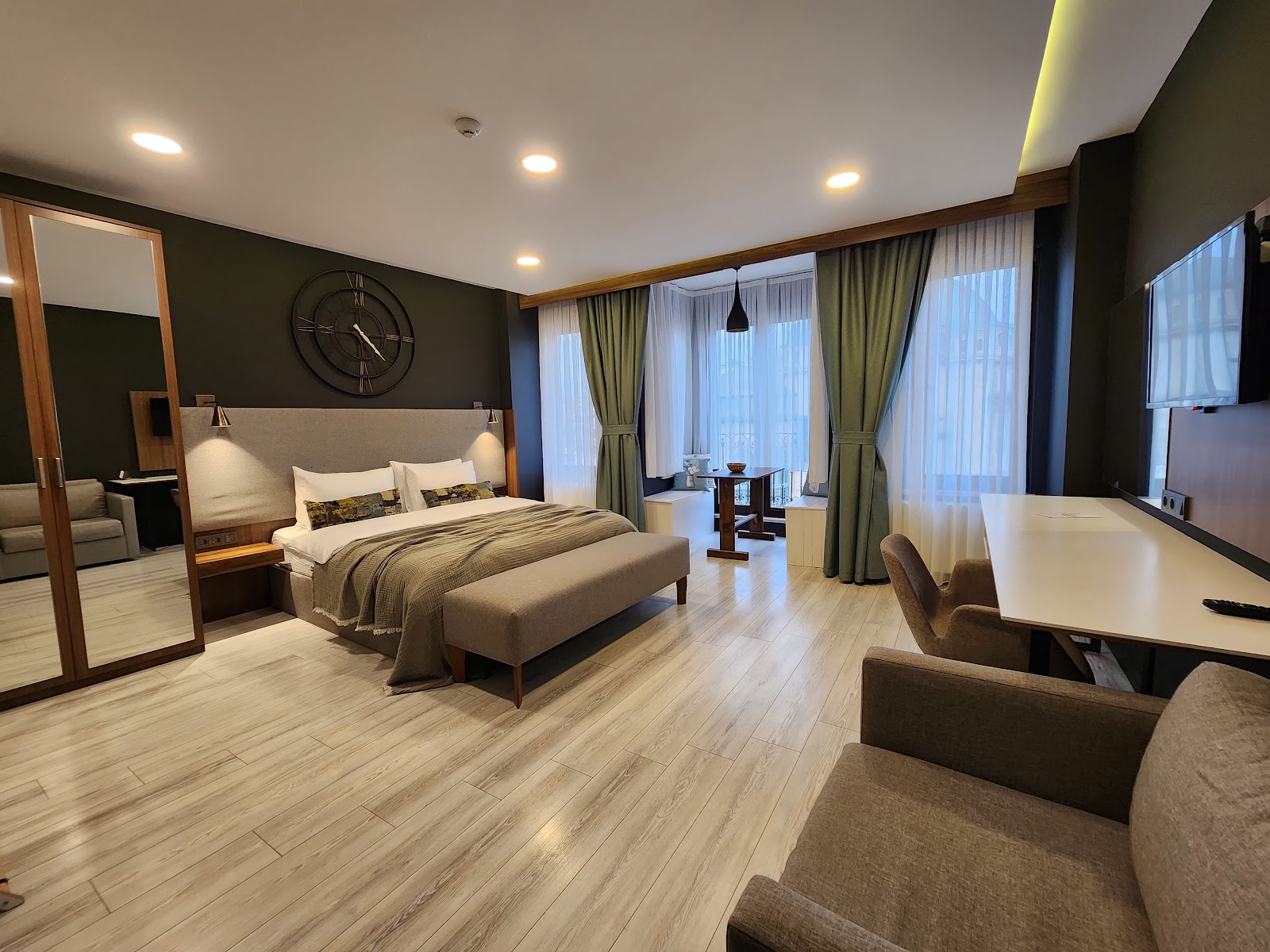 Kartal Palace Taksim Square (FAMİLY HOTEL)