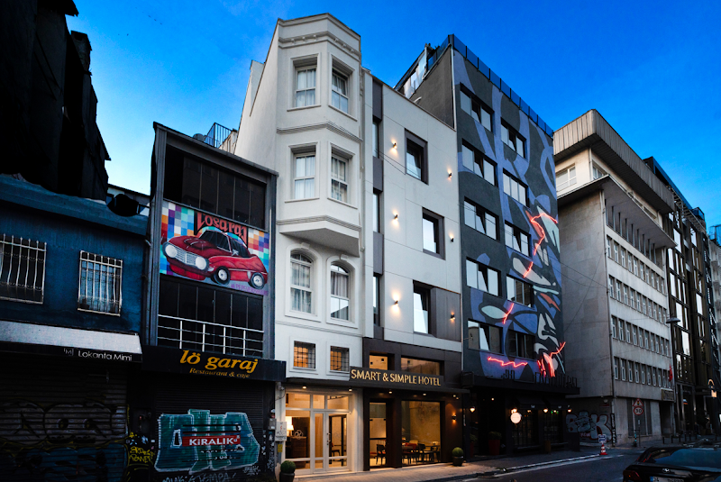 Smart and Simple Hotel Karaköy