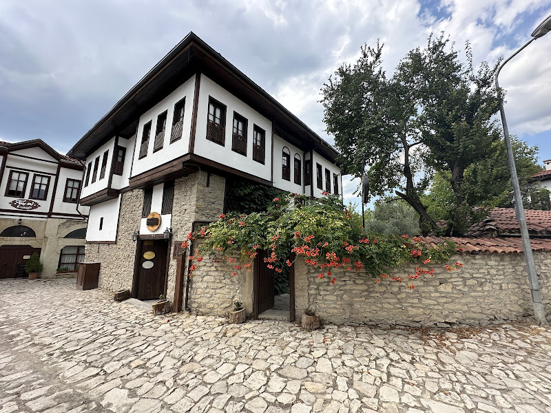 Yedekcioğlu Konak Hotel