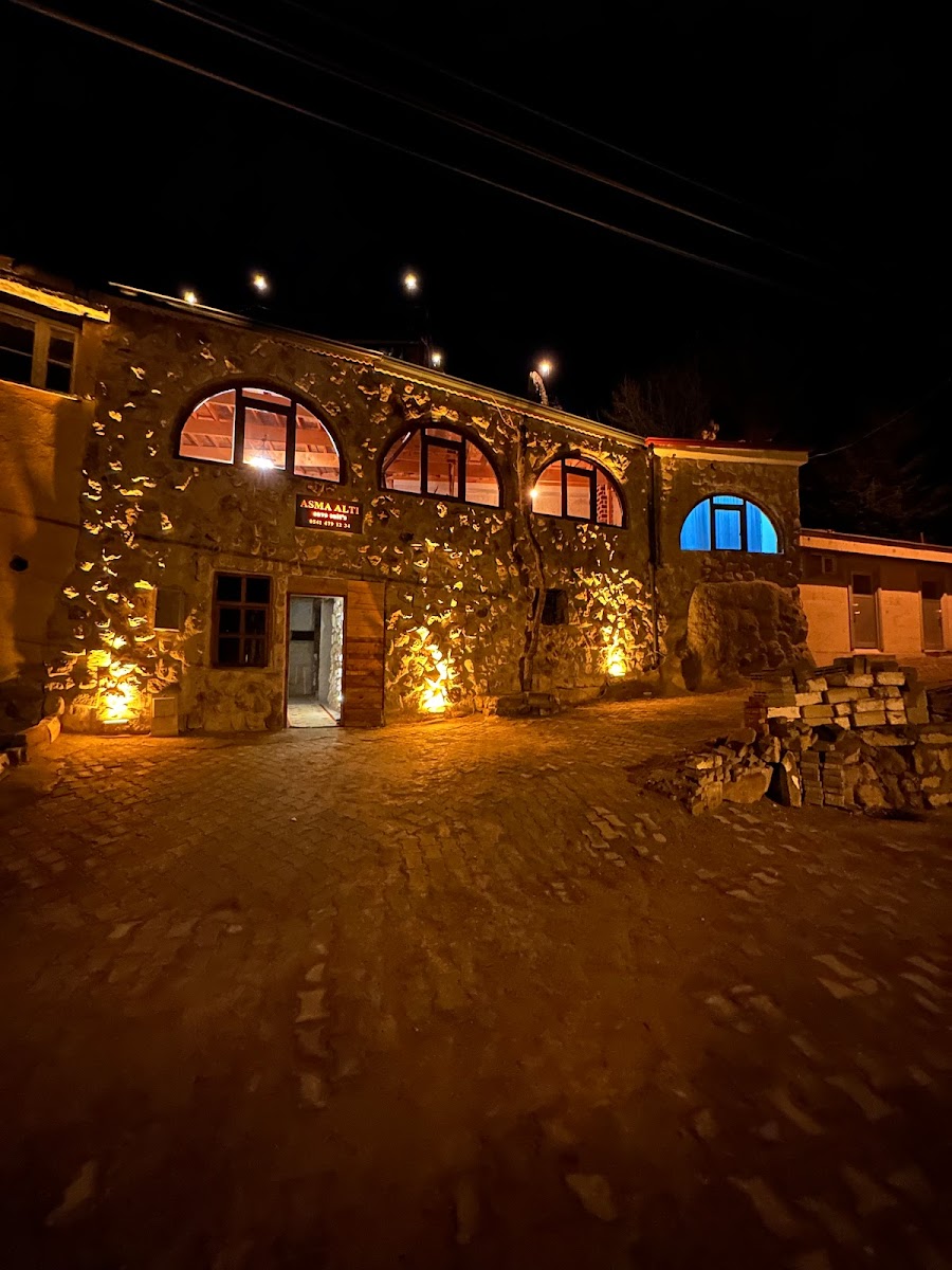 Pome Granate Cave Hotel