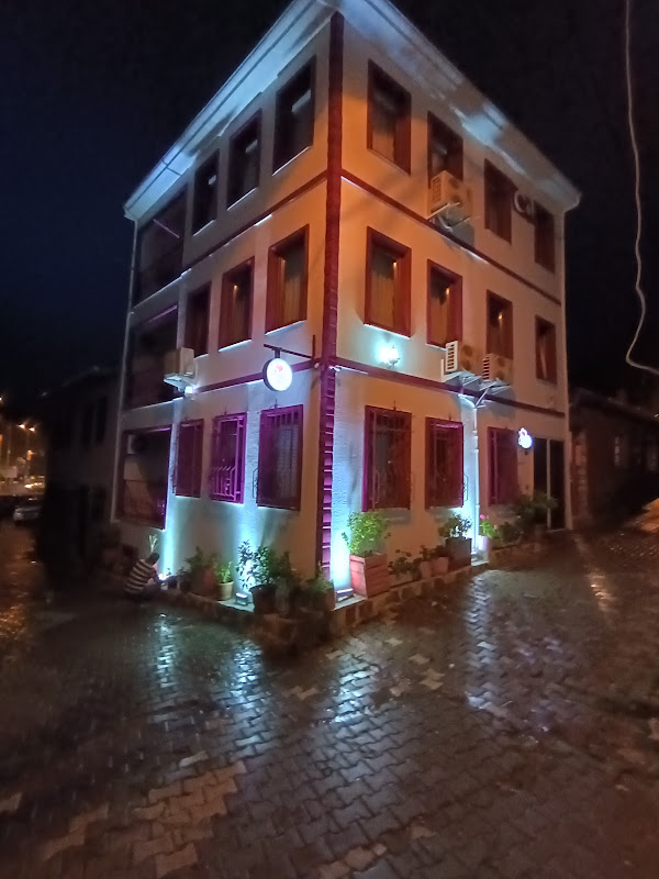 tirilye nar çiçeği OTEL