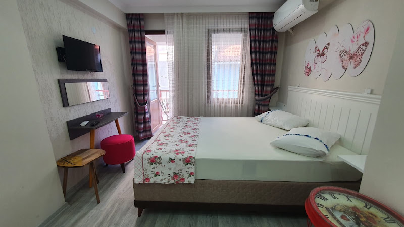 tirilye nar çiçeği OTEL