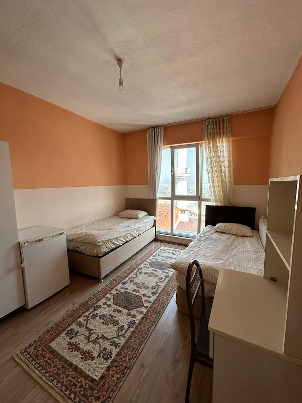 BILECIK BAKİ ERKEK APART