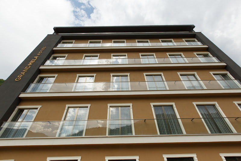 GRAND MELA HOTEL