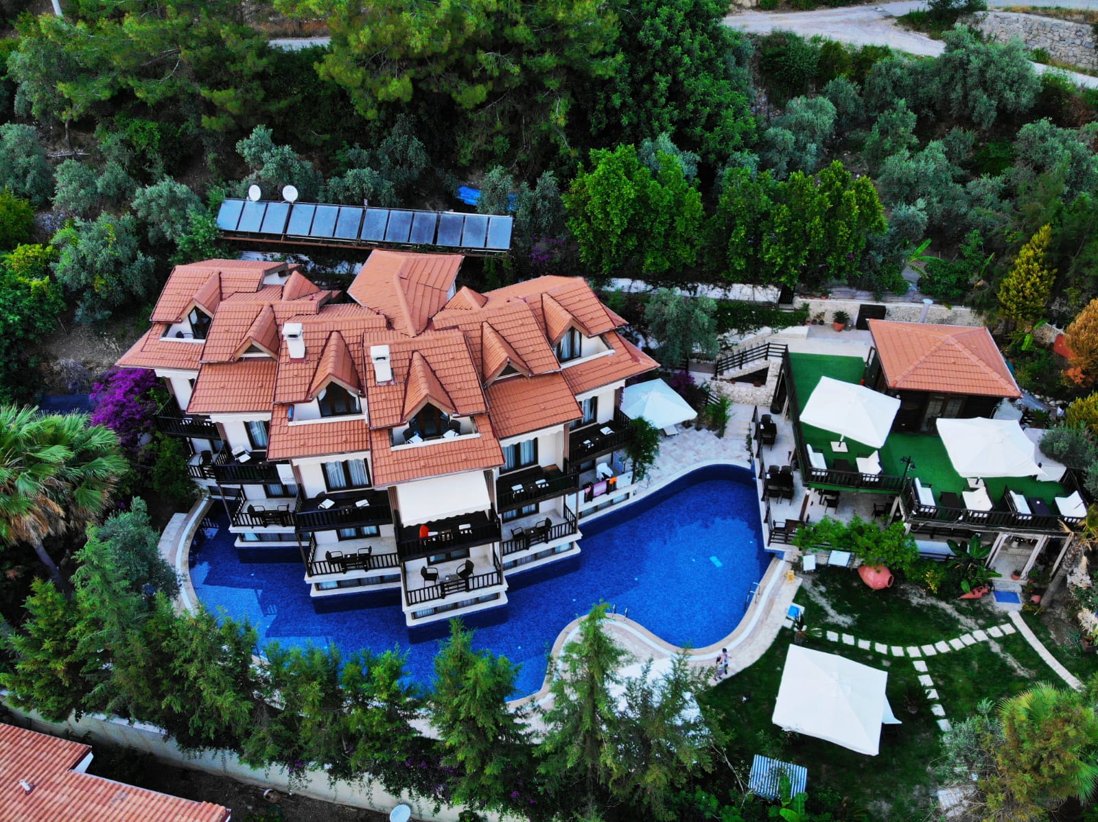 Kerem Apart Hotel
