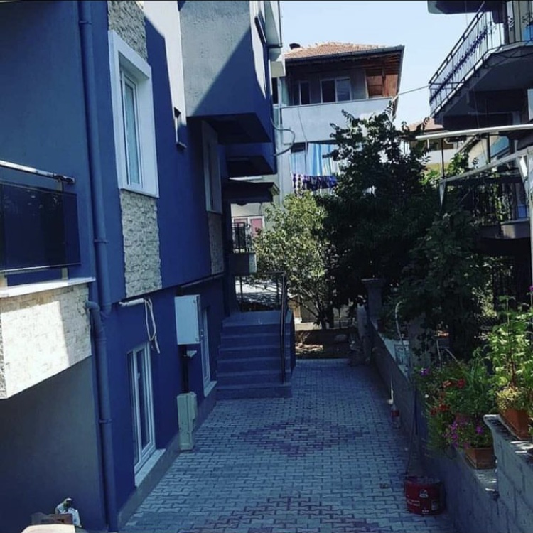 Ekşi Apart No: 10