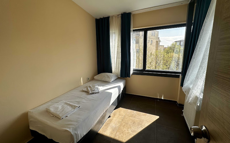 Karyola Pansiyon Otel Gebze