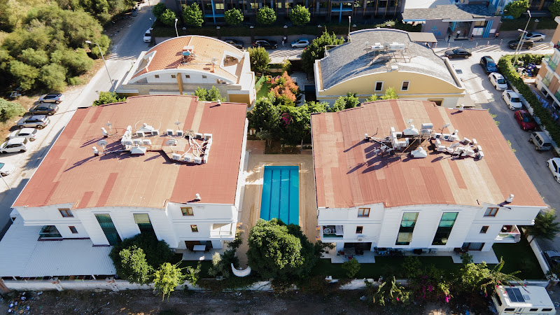 Lara Breeze Homes