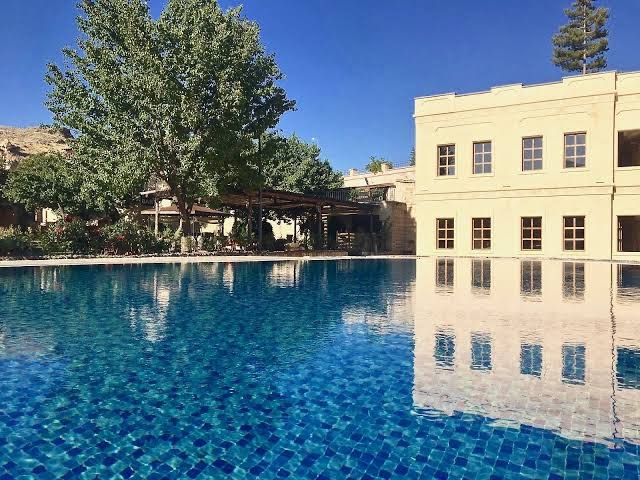 Kemerhan Cave Suites