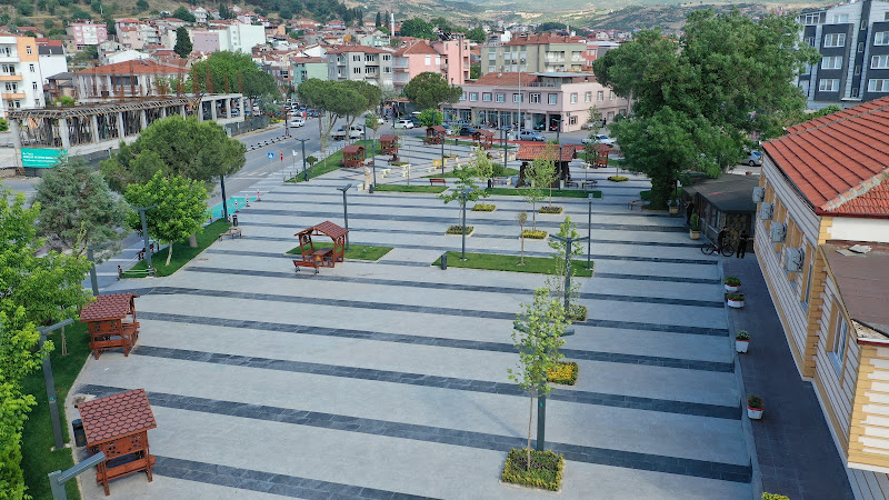 Bigadiç Belediye Oteli