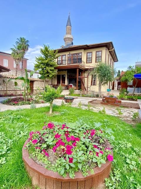 Sofa Hotel Kaleiçi & Cafe Breakfast