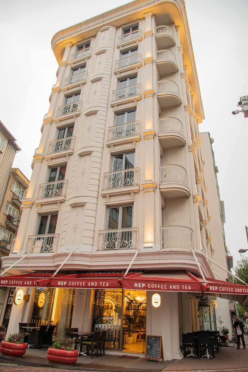 Renata Suites Boutique Hotel