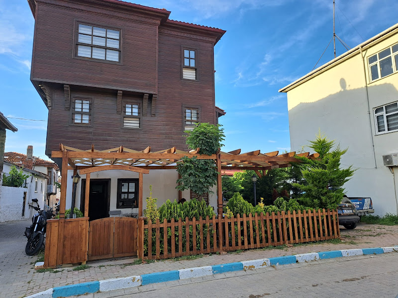 Papazin Evi Otel & Kafe