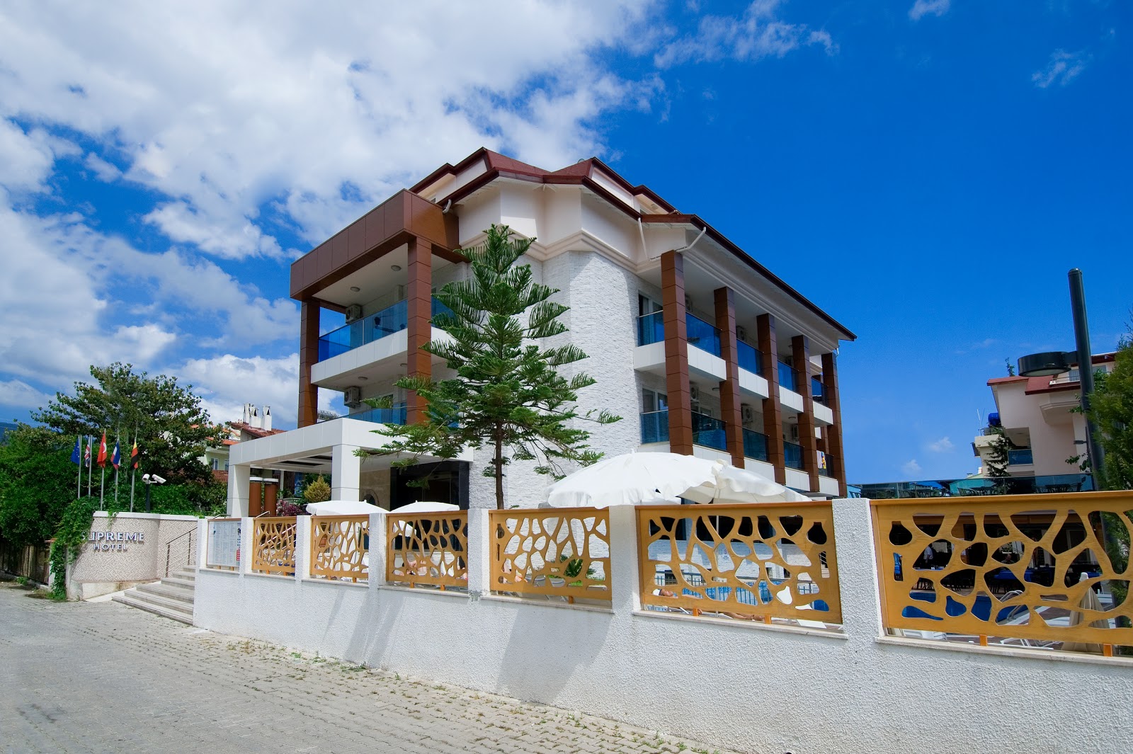 ASDAMARIS HOTEL