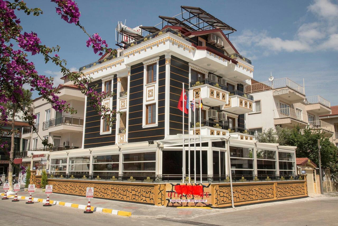 HZD APARTMENTS HOSTEL