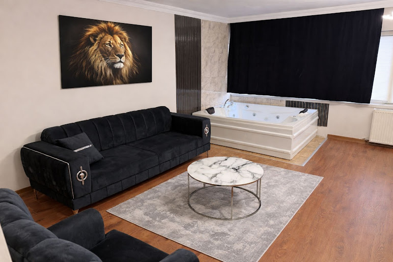 Kızılay Günlük Kiralık - Lion Suit Apart