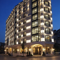 dora hotel