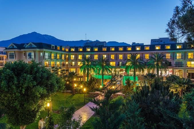 Hotel Çamyuva Beach