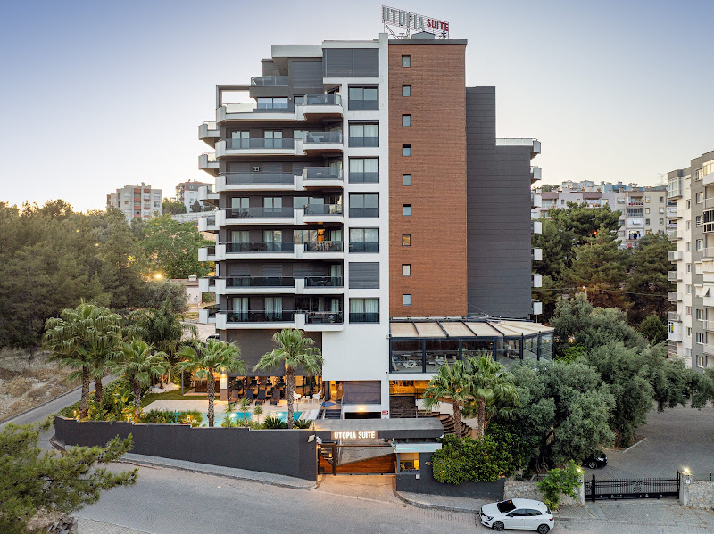 Utopia Suit Residence1