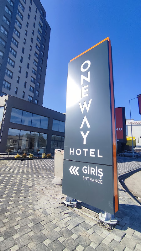Oneway Hotel