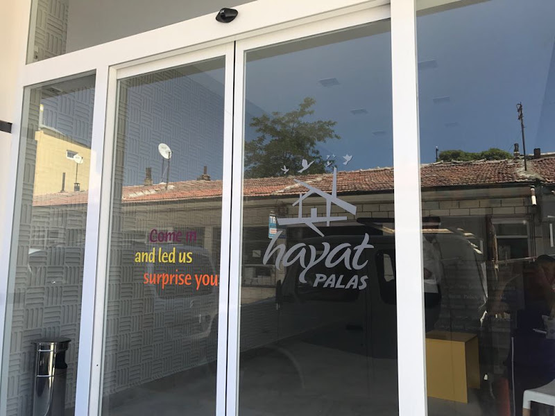 Hayat Palas