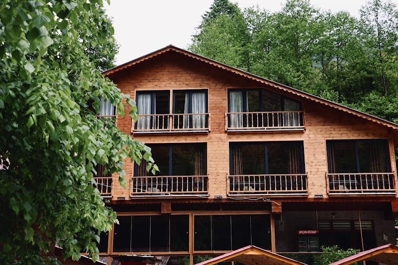 Kamilet Pansiyon ve Restoran