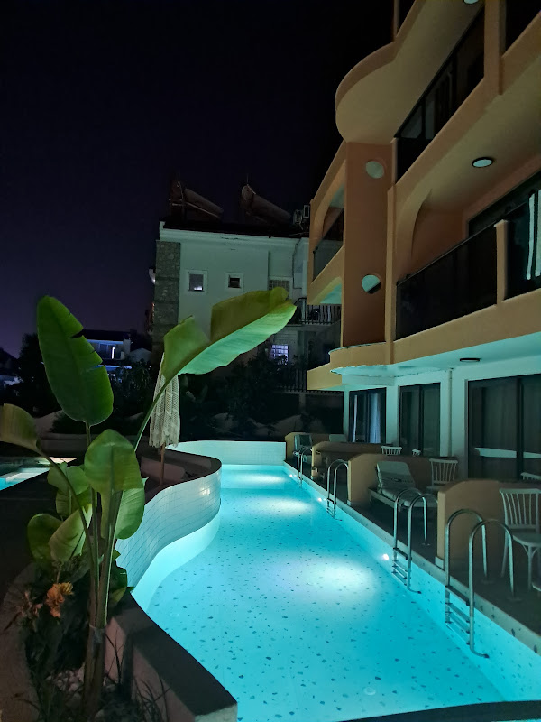 Lina Life& Hotel Apartments