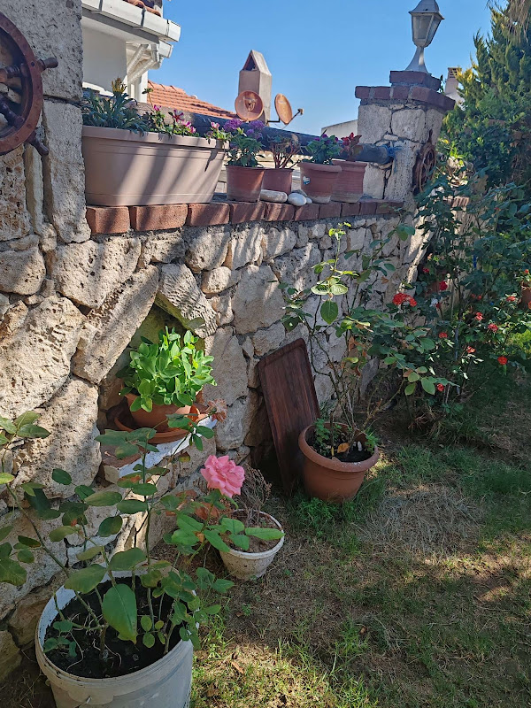 Aim Bozcaada Pansiyon