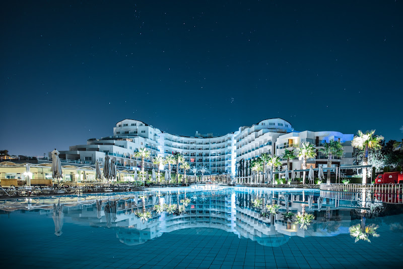 Sealight Resort Hotel