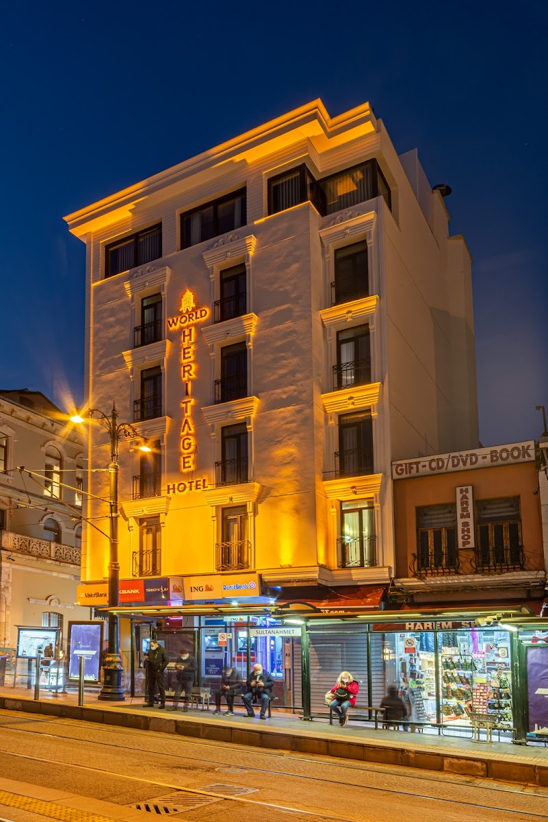 Lapis Inn & Spa In Historical Centre