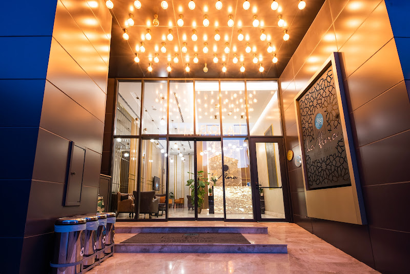 La Flora House Hotel