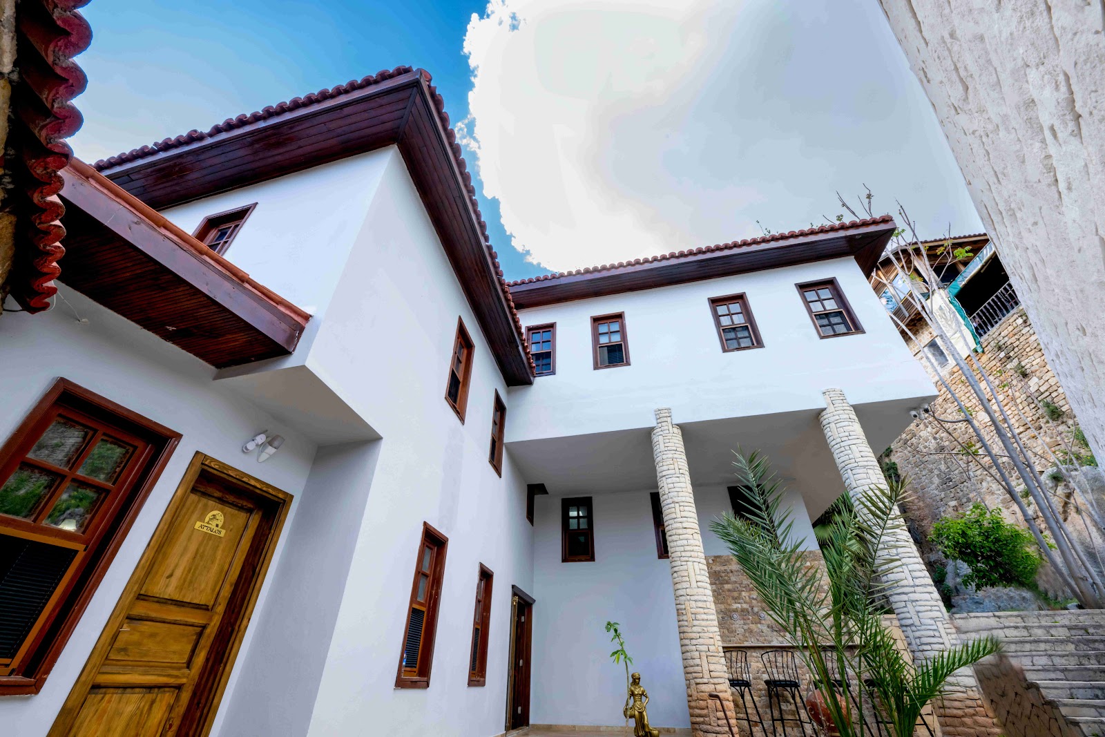 Palmeras Beach Hotel