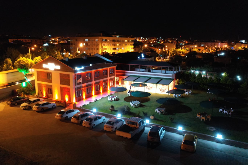 Hotel Milestone 1915