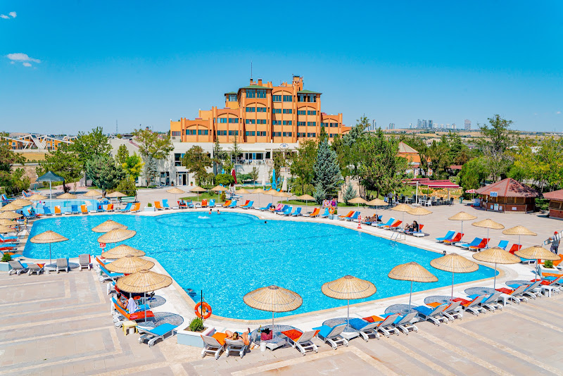 Patalya Lakeside Resort Hotel