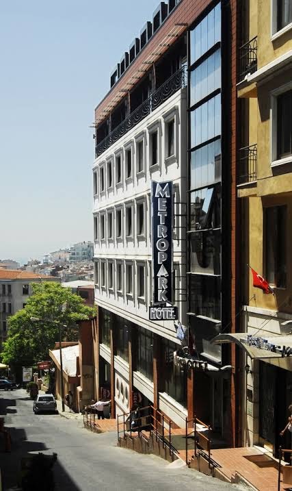 Taksim Square Hotel