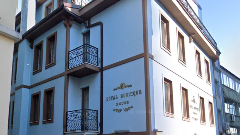 Royal Boutique House