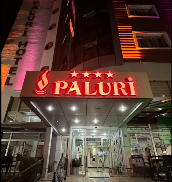 Paluri Hotel